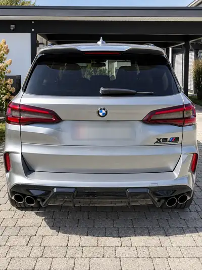 BMW X5 M Competition 2021 — 625 ch, Roulage Impeccable, Tout Juste Révisé — interni