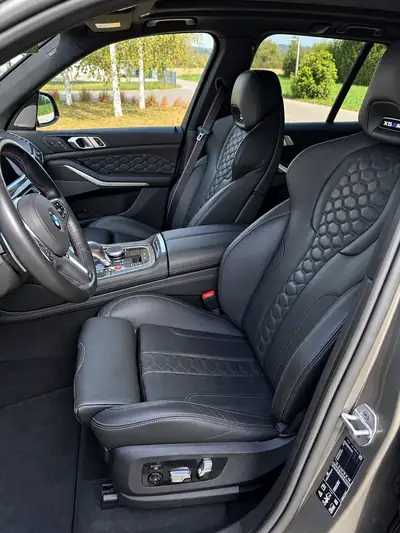 BMW X5 M Competition 2021 — 625 ch, Roulage Impeccable, Tout Juste Révisé — Miniatura 7