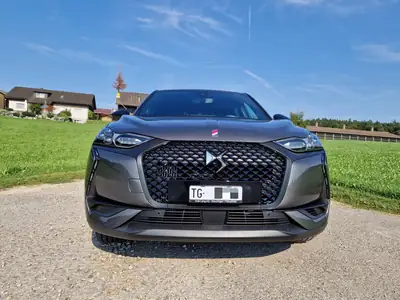 DS3 Crossback 1.2 PureTech 155 Performance Line — Design premium, 60 000 km seulement — rear view