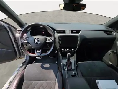 Skoda Octavia 2.0 TSI 290 RS Final Edition — Break dynamique, moteur surpuissant, 69'000 km — Thumbnail 7