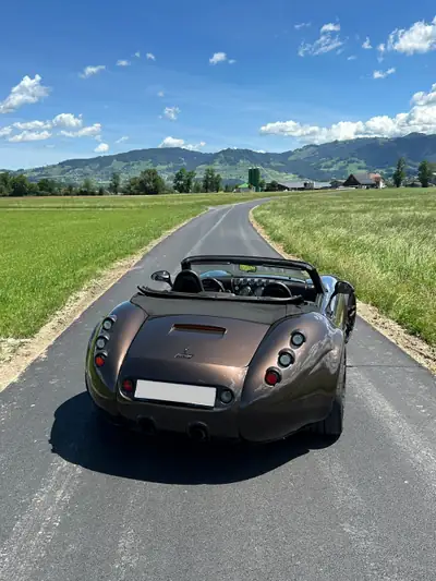 Wiesmann Roadster MF4-T — L'un des derniers exemplaires, sportivité légendaire et exclusivité — tableau de bord