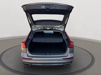 Volvo V60 T6 eAWD Twin Engine — Hybride rechargeable performant, 61 900 km — Miniature 16