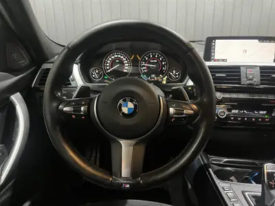 BMW 330i xDrive Touring M Sport — Break sportif avec garantie 24 mois — Thumbnail 11