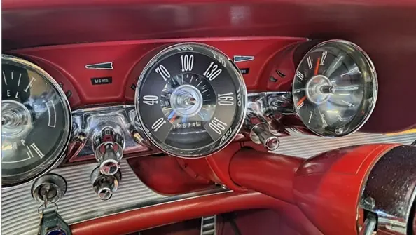 Ford Thunderbird 1963 occasion Luzern — 4