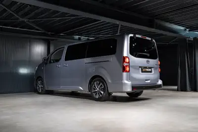 Toyota Proace Verso 2.0 D-4D Lounge — Monospace 7 places premium cuir intégral — Miniatura 9