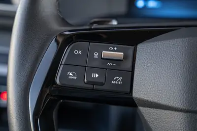 Toyota Proace Verso 2.0 D-4D Lounge — Monospace 7 places premium cuir intégral — Miniatura 21