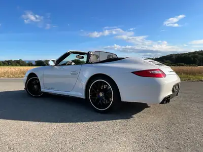 Porsche 911 Carrera GTS Cabrio PDK — Roadster légendaire, entretien Porsche complet — Miniatur 9
