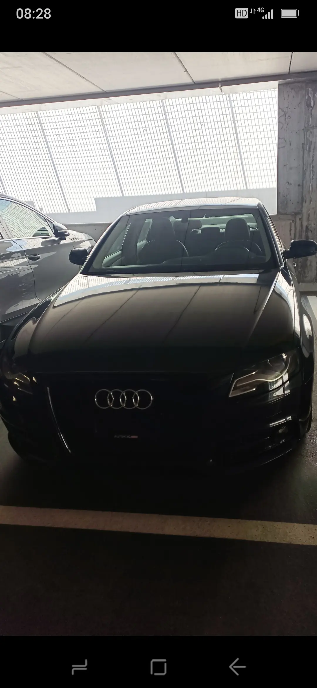 Audi A4 1.8 TFSI 160 quattro — Berline sportive all-terrain, sans accident — vue extérieure