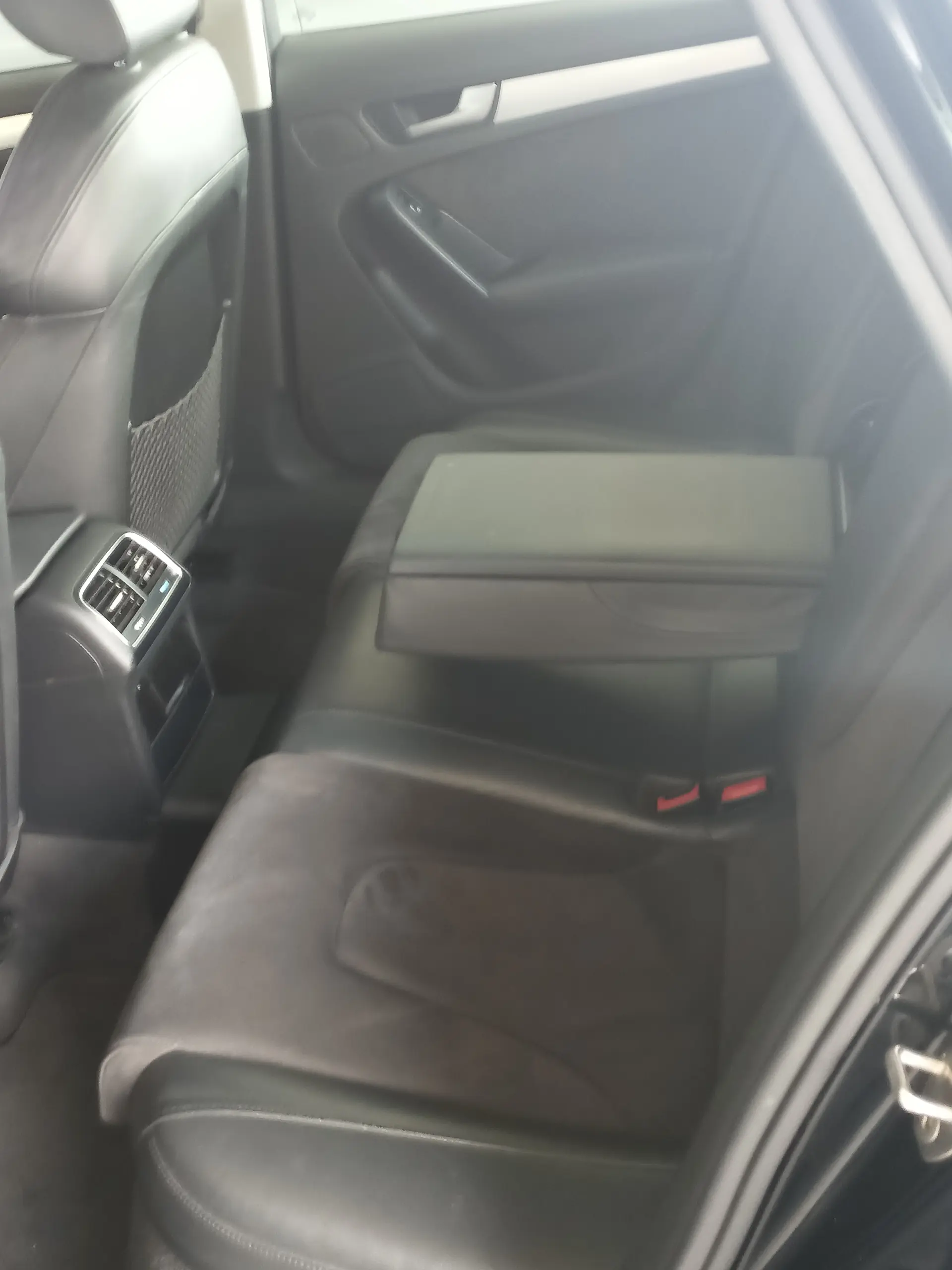 Audi A4 2010 occasion Disentis Muster — 5