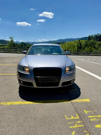 Audi A6 Limousine 3.2 V6 FSI Quattro — Berline élégante, motorisation puissante, transmission intégrale — Miniature 11