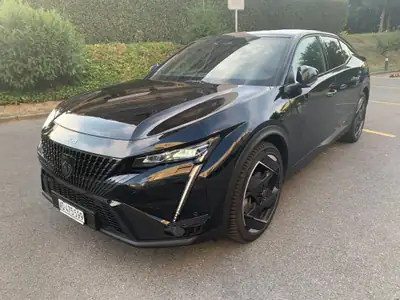 Peugeot 408 GT — Hybride rechargeable 225 ch, quasi neuf avec 16'550 km — côté