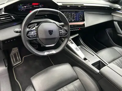 Peugeot 408 GT — Hybride rechargeable 225 ch, quasi neuf avec 16'550 km — Miniature 10
