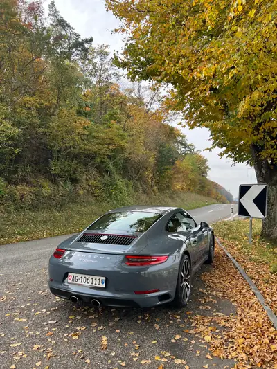 Porsche 911 3.0 Carrera — Le mythe sportif en bleu métallisé, 106 000 km — Miniature 10