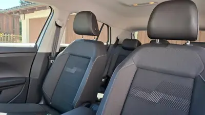 VW T-Cross 1.0 TSI 110 — SUV compact efficace, quasi neuf avec 18 000 km — Thumbnail 8