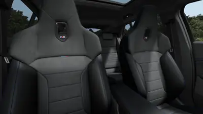 BMW X2 M35i 2026 — Sportivité et agilité urbaine, 3300 km seulement — rear view