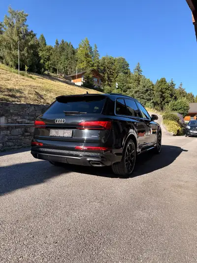 Audi Q7 TDI Quattro 210 kW S Line — SUV 7 places, hybride mild, 38 900 km — dettaglio