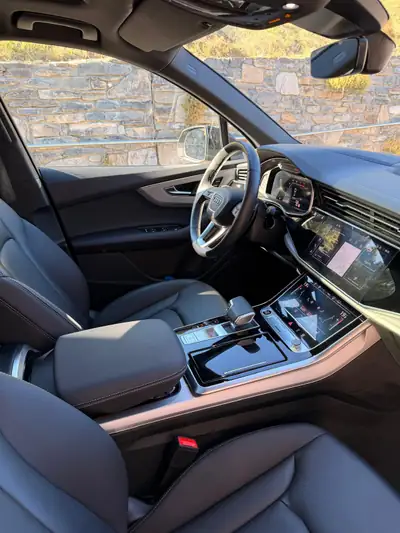 Audi Q7 TDI Quattro 210 kW S Line — SUV 7 places, hybride mild, 38 900 km — Miniatura 8