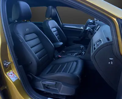 Volkswagen Golf VII 1.5 TSI R-Line EVO — Berline performante, état impeccable, 92 000 km — Miniature 9