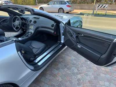 Mercedes-Benz SL 350 V6 — Cabriolet prestige 2007, 68 000 km, état impeccable — Miniatura 9