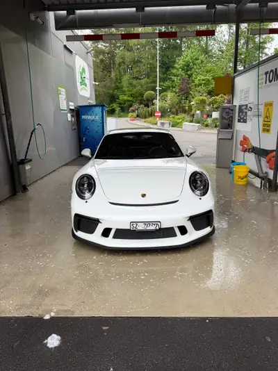 Porsche 911 4.0 GT3 PDK — Légendaire sportive 500 ch, seulement 29 900 km — rear view