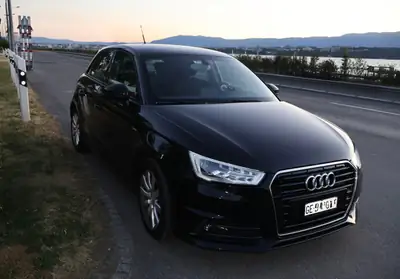 Audi A1 1.0 TFSI ultra Sport S-Tronic — Citadine dynamique, 145'000 km, sans sinistre — Seitenansicht