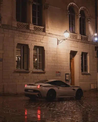 Ferrari California 4.3 — Cabriolet légendaire, 489 ch et seulement 64'000 km — vue extérieure