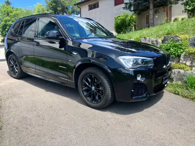 BMW X3 xDrive 30d — SUV premium diesel, caméra 360° et design M Sport — vista esterna