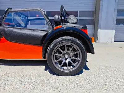 Caterham Seven 175 CSR — Le roadster brit mythique, 34'000 km seulement — Miniatur 9