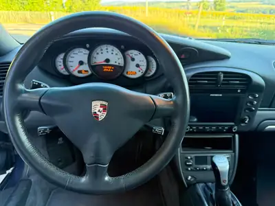 Porsche 911 Carrera 4 3.6 — Coupé sportif emblématique, 144'000 km, sans accident — Miniatur 9