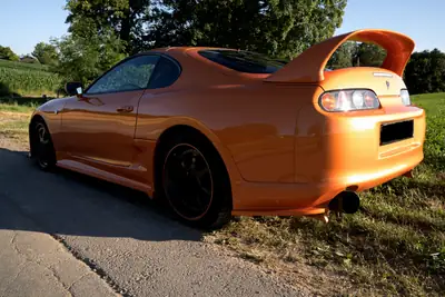 Toyota Supra 3.0i 24V Targa — Légendaire sportive des années 90, 457 ch garantis — Heckansicht