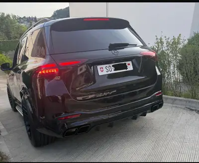 Mercedes-Benz GLE 300d AMG Line — SUV premium hybride diesel, faible kilométrage — Thumbnail 7
