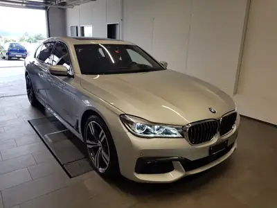 BMW 740Ld xDrive — Berline de prestige diesel, 67'000 km seulement — fianco