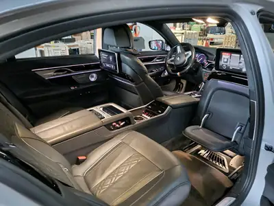 BMW 740Ld xDrive — Berline de prestige diesel, 67'000 km seulement — dettaglio