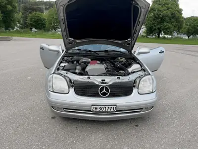 Mercedes-Benz SLK 230 Kompressor — Cabriolet sportif 1998, motorisation compressée 193 ch — Thumbnail 10