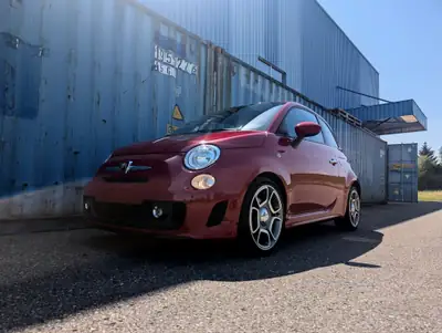 Fiat 500 Abarth 2014 — Le charme sportif italien, 86 000 km seulement — vista posteriore