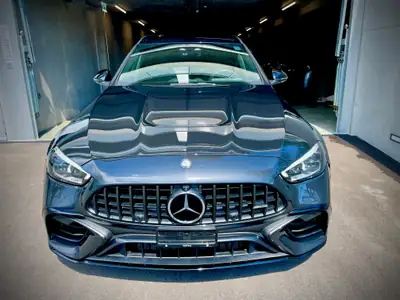 Mercedes-Benz C 63 AMG S E Performance — Berline sportive hybride rechargeable, 680 ch, très faible kilométrage — Außenansicht