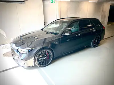 Mercedes-Benz C 63 AMG S E Performance — Berline sportive hybride rechargeable, 680 ch, très faible kilométrage — Detail