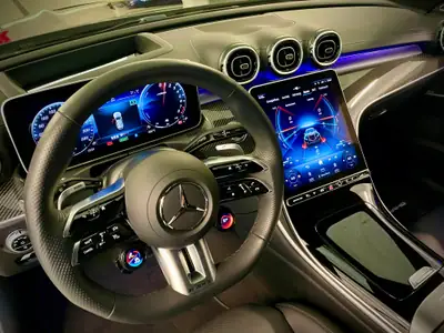 Mercedes-Benz C 63 AMG S E Performance — Berline sportive hybride rechargeable, 680 ch, très faible kilométrage — Miniatur 8