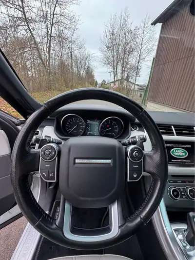 Range Rover Sport 5.0 V8 SC Autobiography Dynamic — 510 ch, luxe intégral, état impeccable — Armaturenbrett