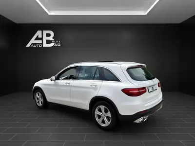 Mercedes-Benz GLC 250 d Exclusive — SUV premium diesel 4Matic, 1ère main, tout équipé — arrière