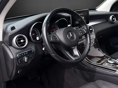 Mercedes-Benz GLC 250 d Exclusive — SUV premium diesel 4Matic, 1ère main, tout équipé — Miniature 8