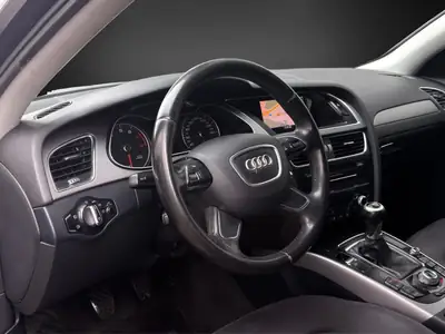 Audi A4 Limousine 1.8 TFSI 170 ch — Berline fiable, révisée et contrôlée — Miniature 8