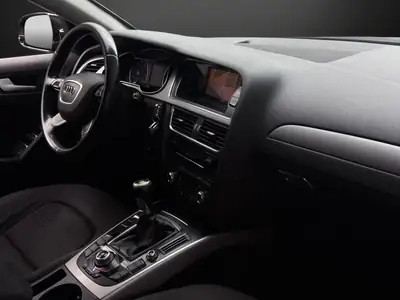 Audi A4 Limousine 1.8 TFSI 170 ch — Berline fiable, révisée et contrôlée — Miniature 10