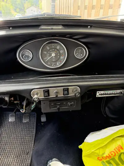 MINI 1000 — L'icône britannique de 1976, authentique et économe — Miniatura 10