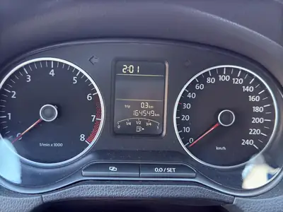 VW Polo 1.2 TSI Comfortline — Citadine polyvalente, sans accident, entretien à jour — Miniature 11