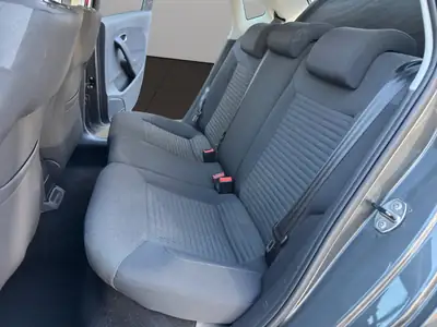 VW Polo 1.2 TSI Comfortline — Citadine polyvalente, sans accident, entretien à jour — Miniature 13