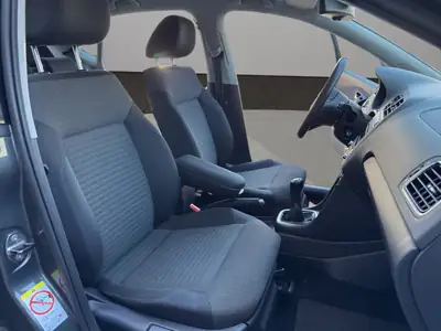VW Polo 1.2 TSI Comfortline — Citadine polyvalente, sans accident, entretien à jour — Miniature 17