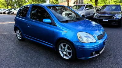 Toyota Yaris 1.5 TS — Citadine fiable et économique, sans accident — côté