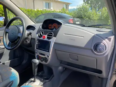 Chevrolet Matiz 800 SE Plus — Citadine automatique économique et fiable — Miniature 11