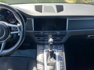 Porsche Macan PDK 2019 — SUV premium suisse, 71 000 km, sans accident — Miniature 23